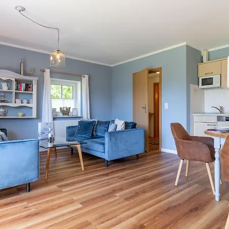Suederpiep - 4 Individuelle Nahe Suedstrand Robbe - Stilvolle Eg-wohnung Mit Terrasse In Strandnaehe 아파트